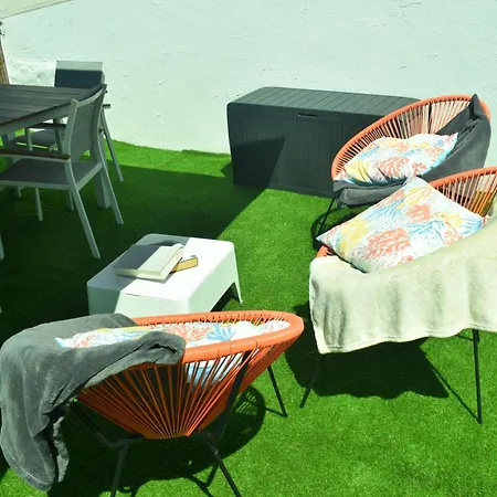 Casa Familiar Completa En Patos Nigrán